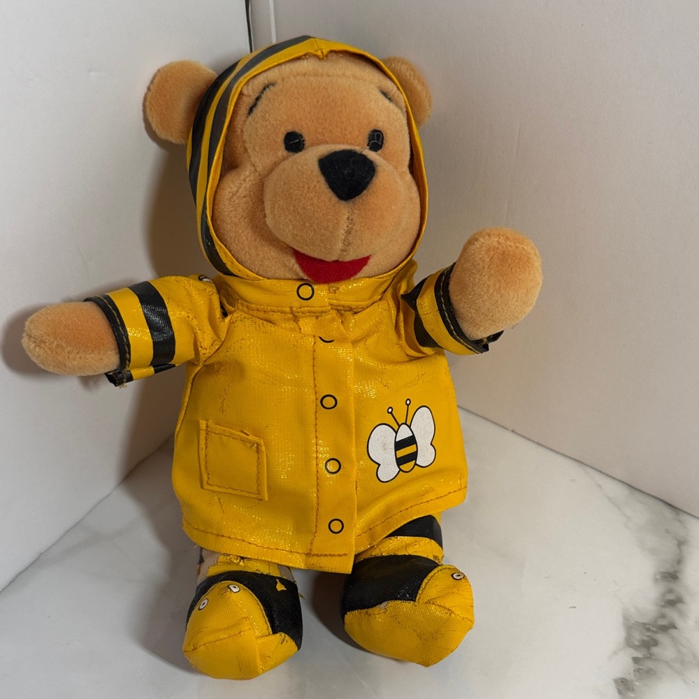 Disney Winnie the Pooh Bean Bag Plush with flaw.
